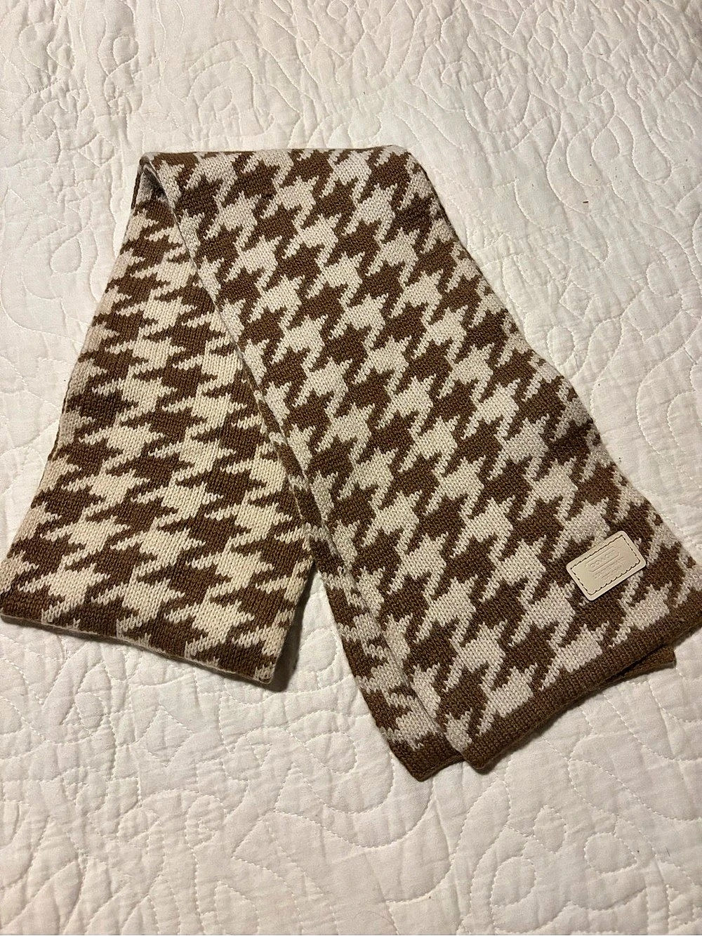 Coach Leatherwear Houndstooth Scarf in Brown & Cream Like New